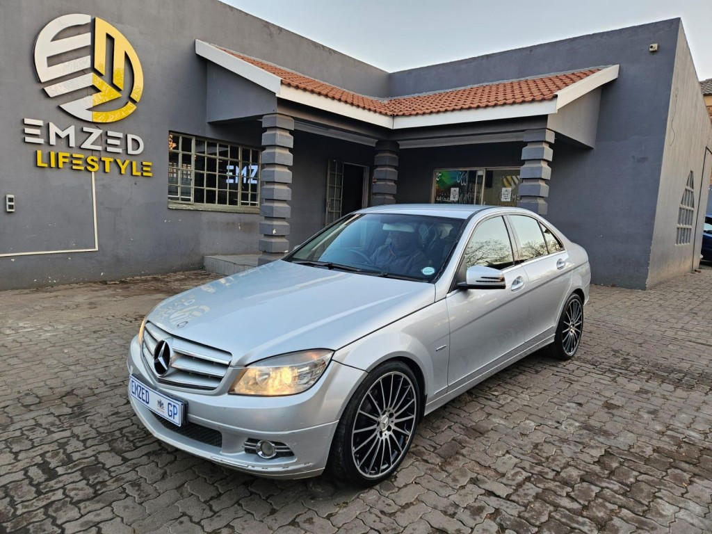 2011 MERCEDES-BENZ C CLASS SEDAN C180 CGI BE AVANTGARDE A/T