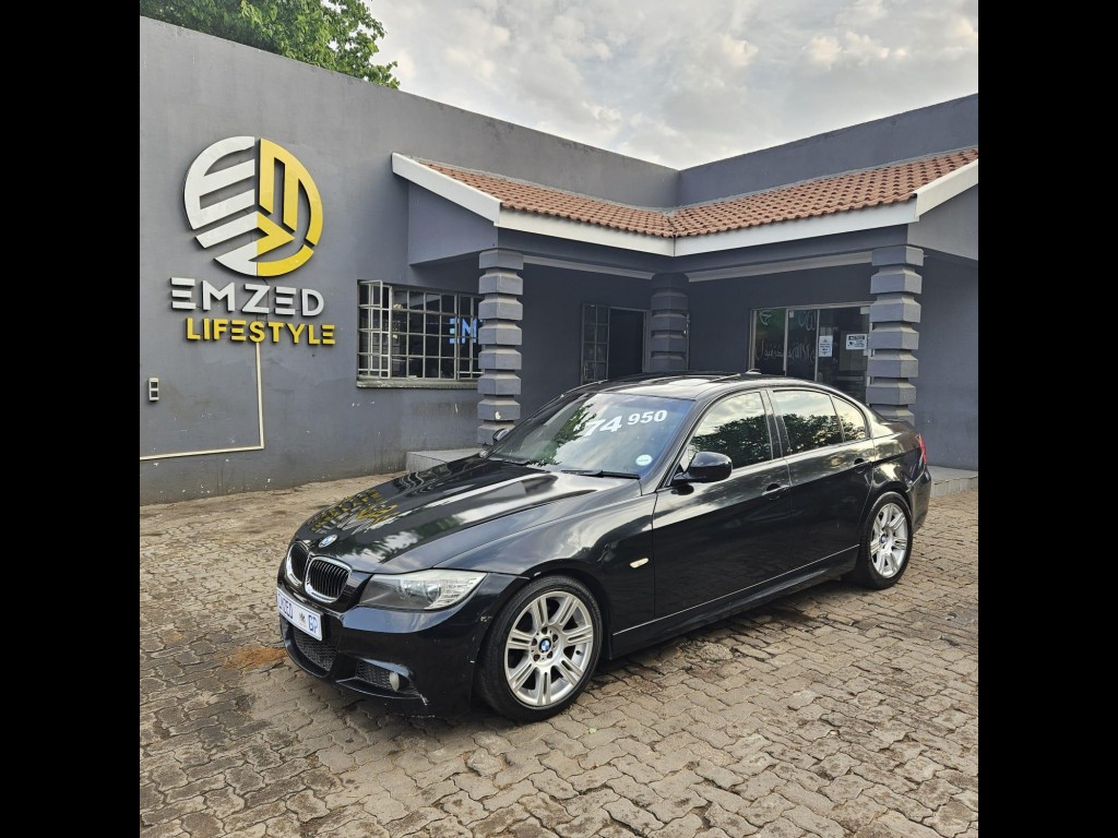 2011 BMW 3 SERIES 323I SPORT (E90)