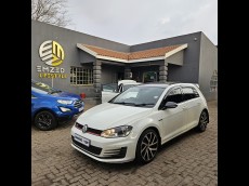 2015 VOLKSWAGEN GOLF 7 GOLF VII 1.2 TSI TRENDLINE  2015 VOLKSWAGEN GOLF 7 GOLF VII 1.2 TSI TRENDLINE