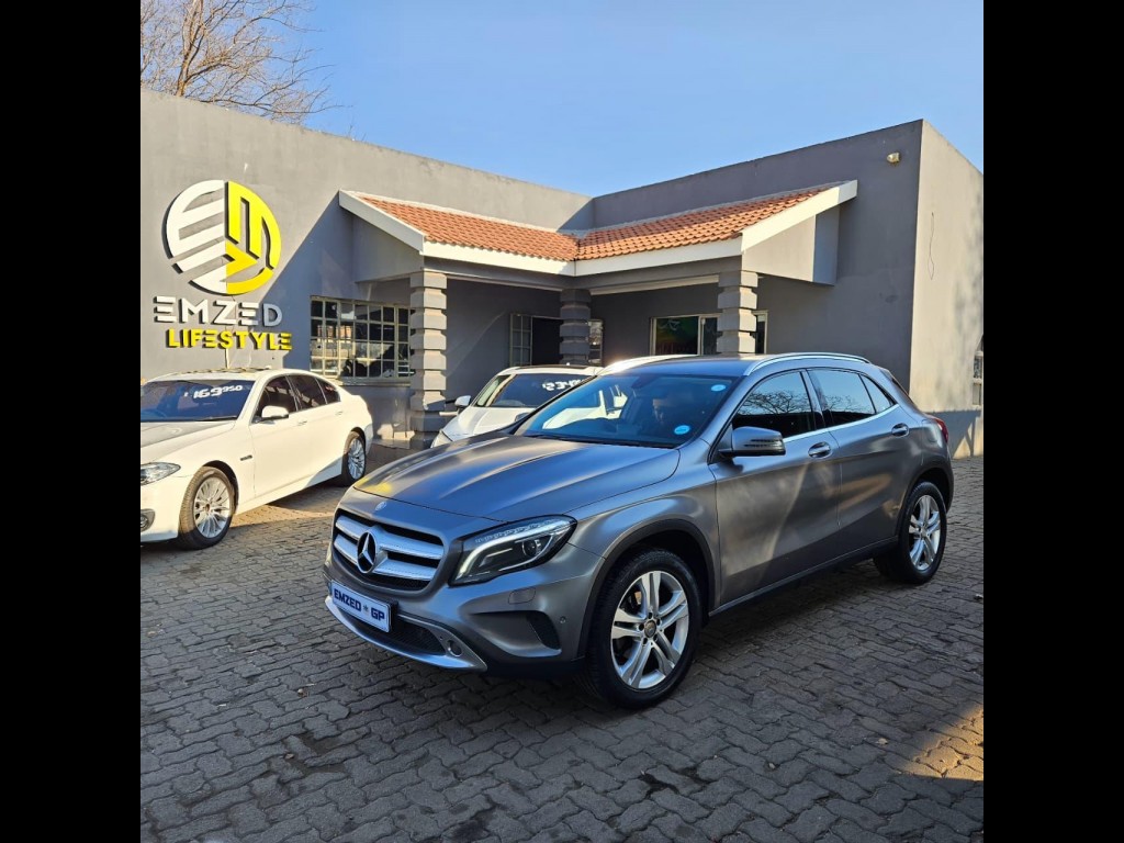 2015 MERCEDES-BENZ GLA 200 CDI A/T