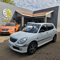 2003 DAIHATSU SIRION 1.3 CXL 
